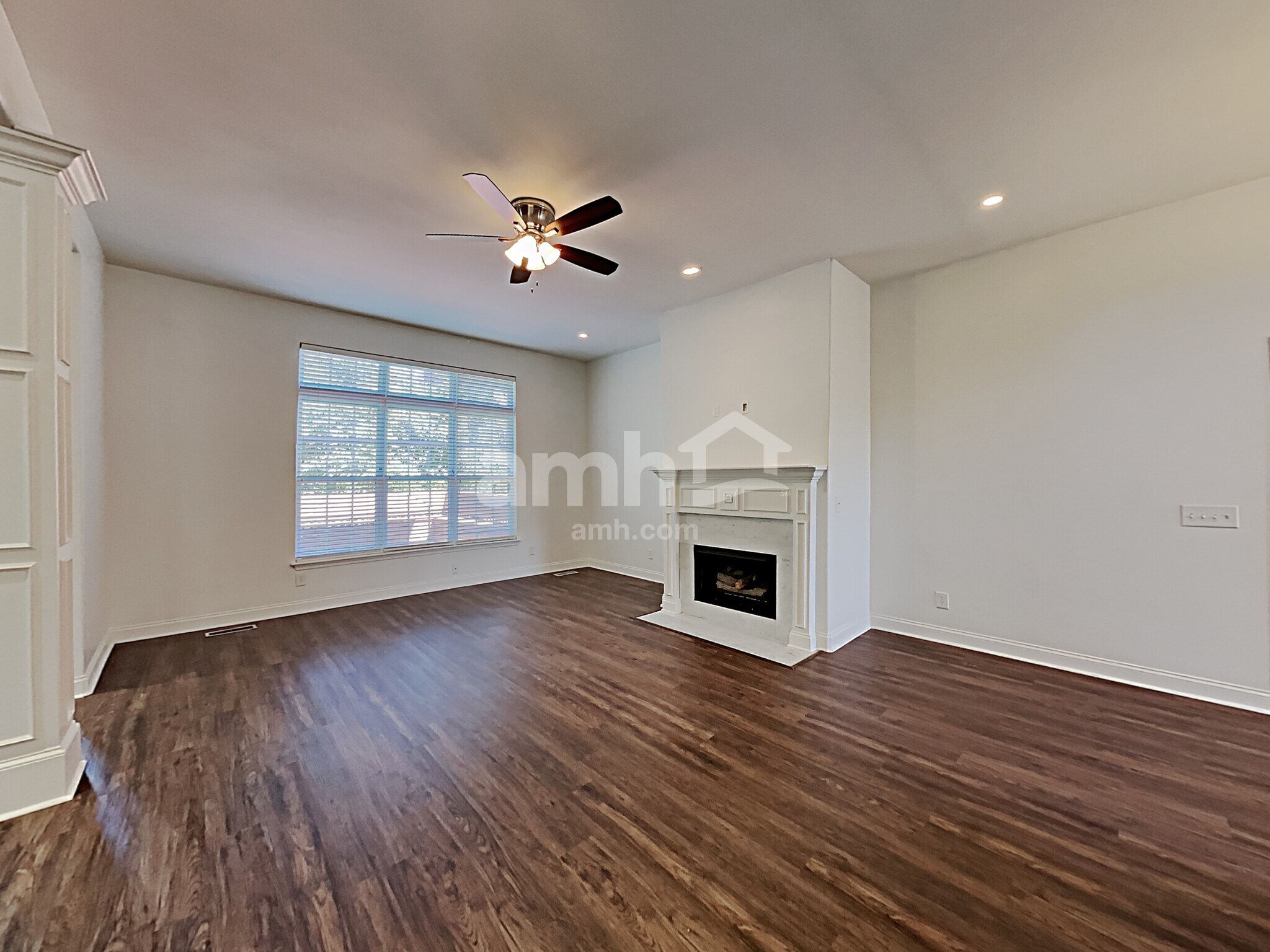 Building Photo - 6713 Autumn Oaks Dr