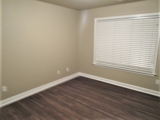 Building Photo - 3063 Romain Trail