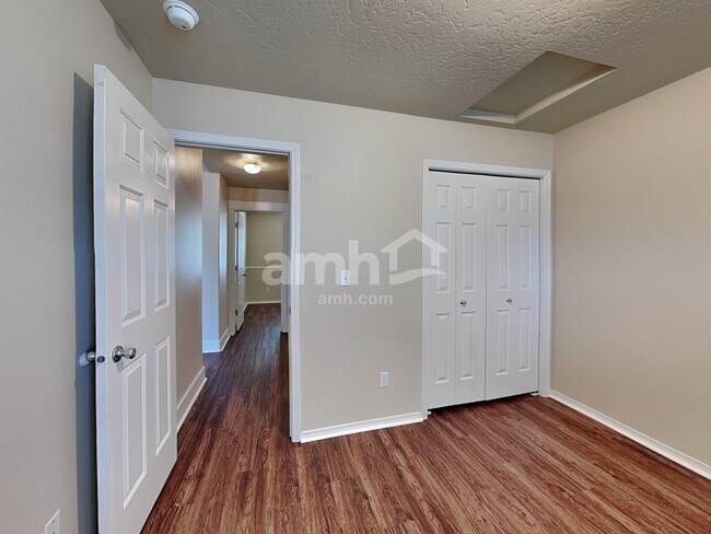 Building Photo - 199 E Striped Owl Dr