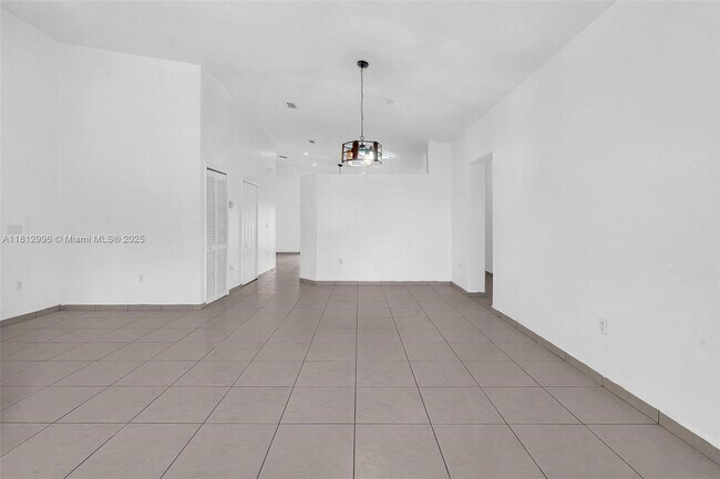 Building Photo - 8915 NW 164th St