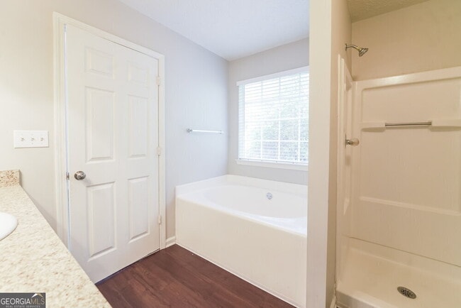 Building Photo - 1713 Graystone Dr