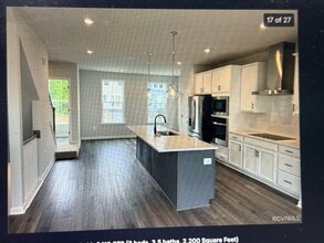 Building Photo - 8837 Foxway Rdg Ln
