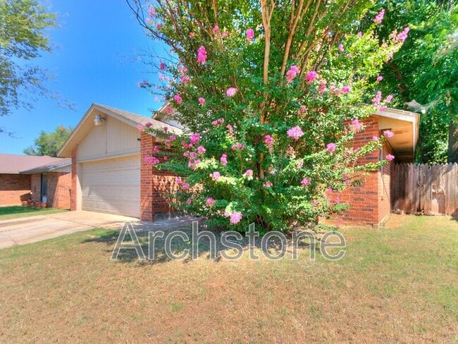 Building Photo - 5216 Coble St