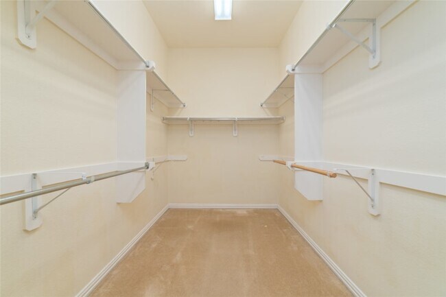 Building Photo - 16726 Aliana Lakes Ct