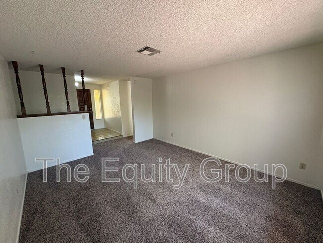 Building Photo - 947 W Seeger Ave