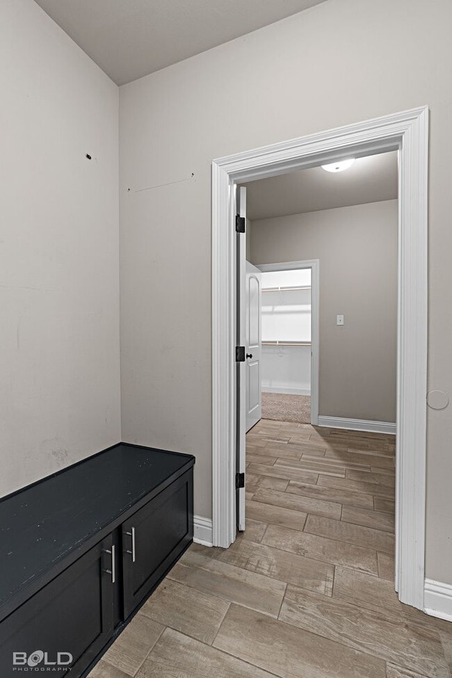 Building Photo - 126 St Edmunds Wy