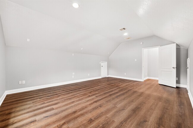 Building Photo - 20706 Calloway Crest Ct
