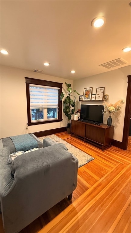 Building Photo - 127 Eldridge St