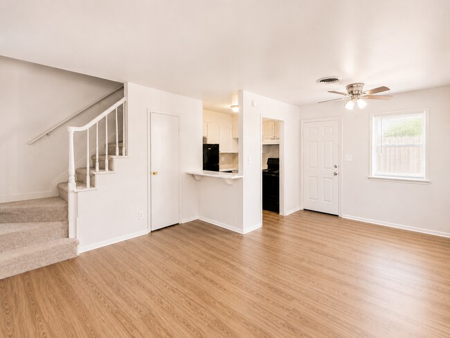 Interior Photo - Parkwood Townhomes