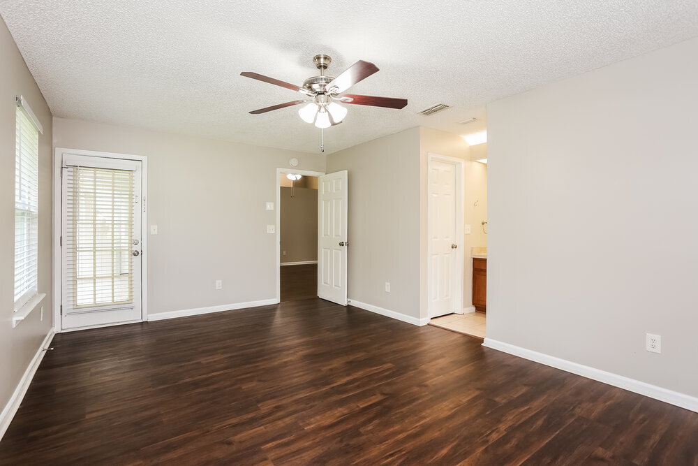 Building Photo - 9260 Topohill Ct