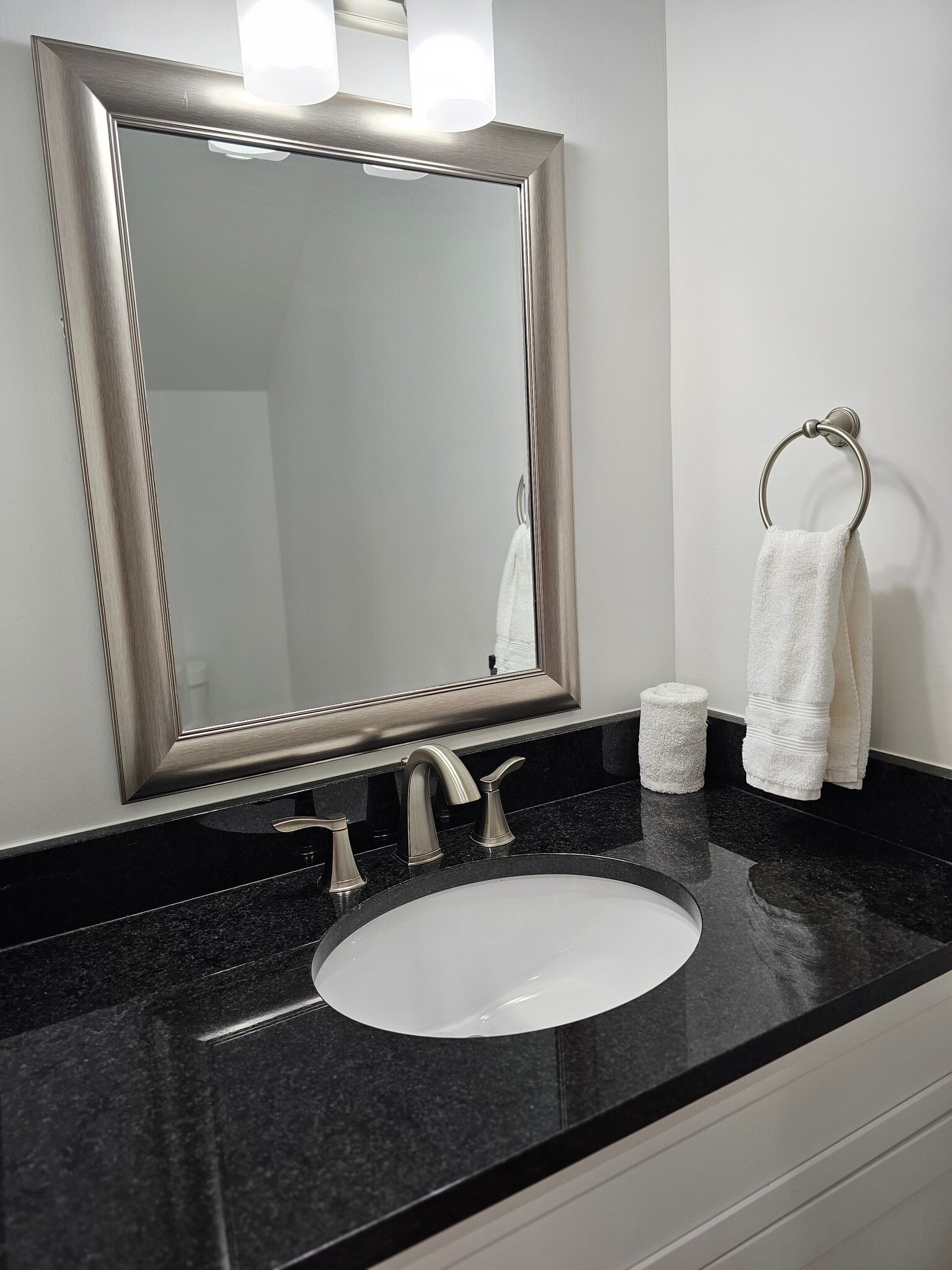 1/2 bath - 1621 9th Ave N