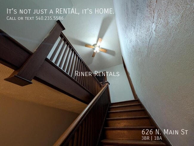 Building Photo - 626 N Main St