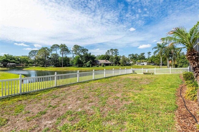 Building Photo - 6605 Stonington Dr N