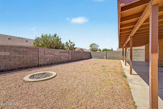 Building Photo - 9969 W MacKenzie Dr