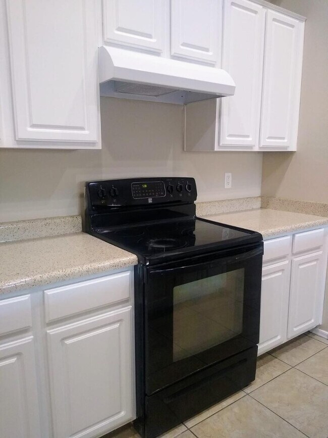 Building Photo - 24744 W Illini St