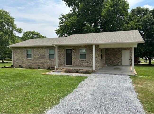 Building Photo - 113 Lowell Dr W