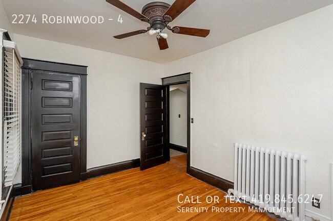 Building Photo - 2274 Robinwood-4