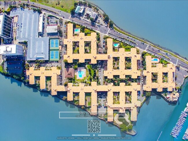 Building Photo - Breathtaking Bay, Lagoon, Marina & Sunset ...