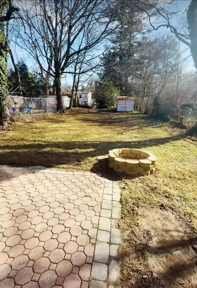 Building Photo - 7713 Union Ave