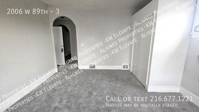 Building Photo - 2006 w 89th-3