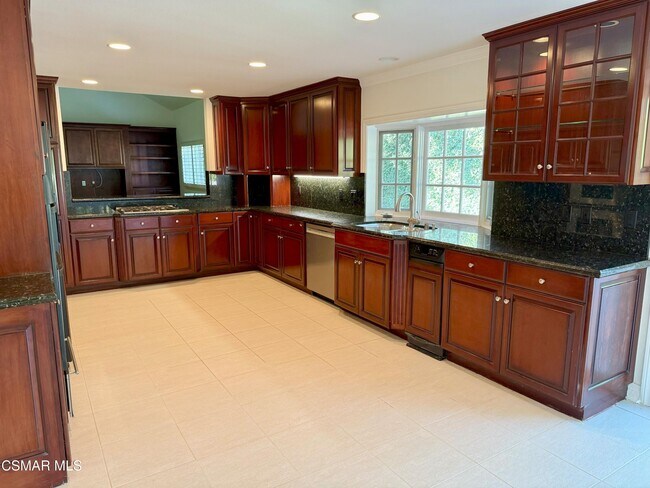 Building Photo - 829 Sorrelwood Ct