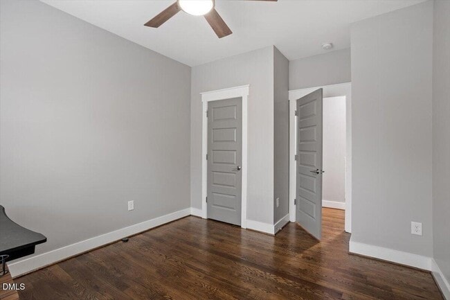 Building Photo - 714 1/2 S State Street Unit