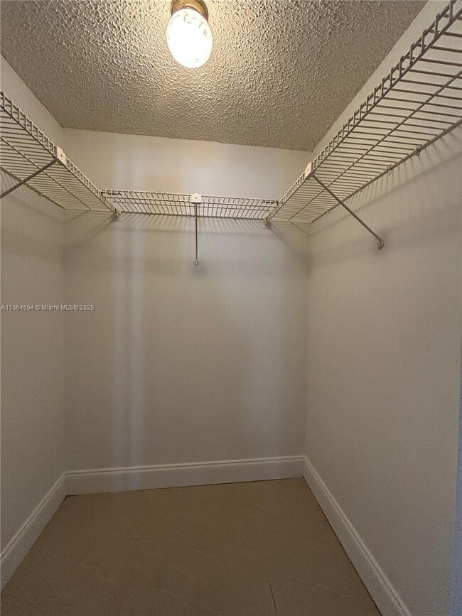 Building Photo - 1800 SW 81st Ave