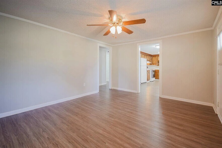 Building Photo - 945 State Rd S-32-1466