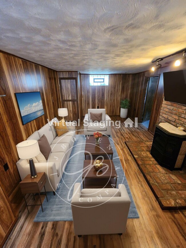 Building Photo - 3 Bed / 2 Bath Home in West Toledo – Bonus...