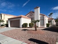 Building Photo - 9824 Cross Creek Way