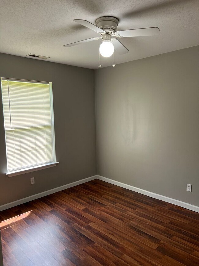 Building Photo - Convenient Location in Ooltewah