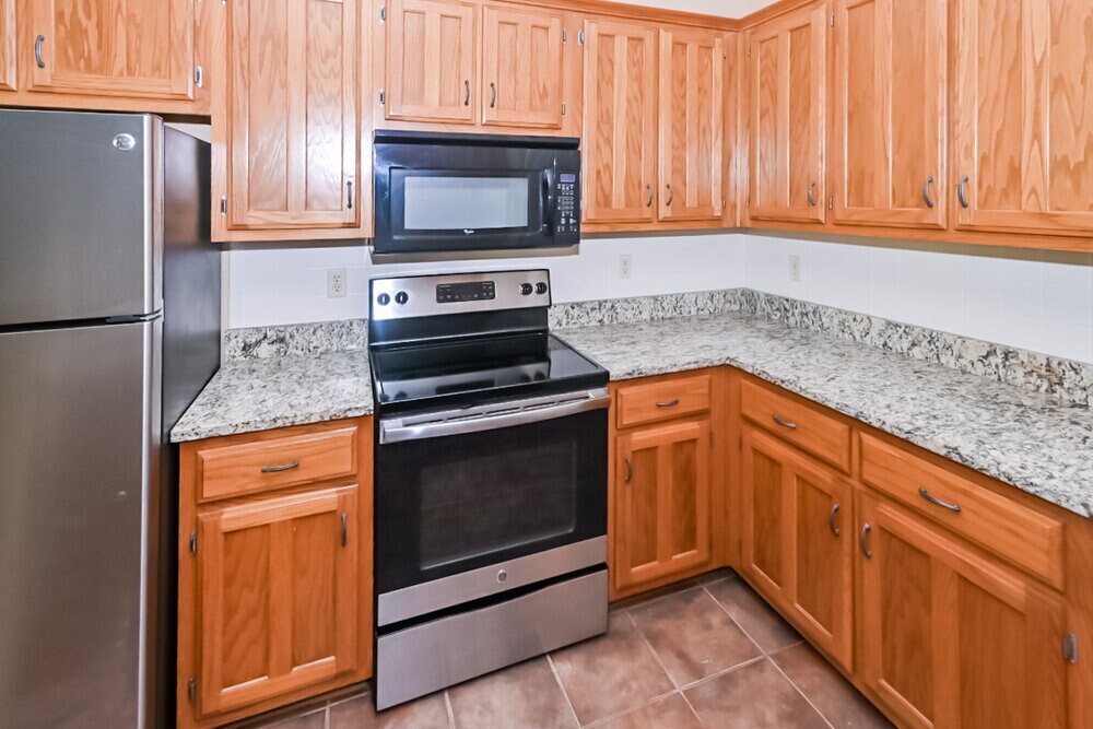 Building Photo - 9224 Chimneyrock Blvd.