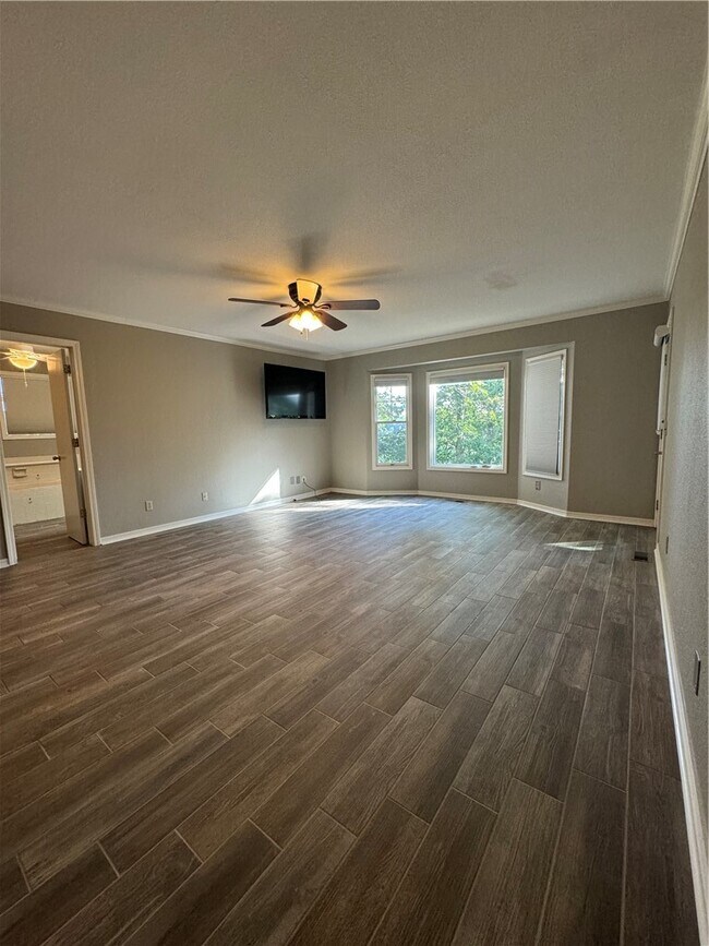Building Photo - 47 Dalton Dr