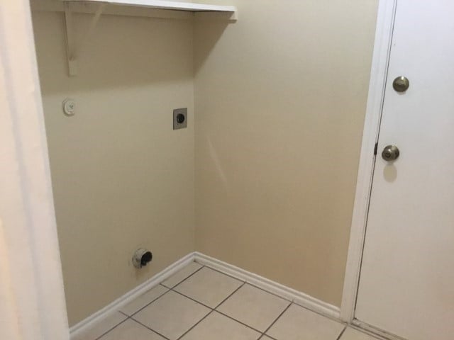 Building Photo - 16136 Shawnee Trl