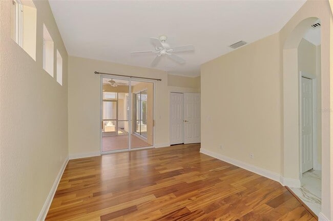 Building Photo - 7803 33rd St E