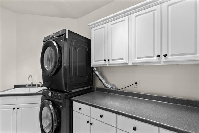 Building Photo - 5765 Bailey Ridge Ct