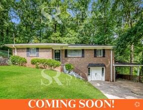Building Photo - This charming home is perfect for you!