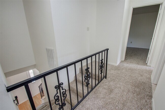 Building Photo - 3514 Quail Meadow Dr