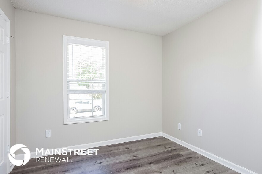 Building Photo - 1433 Smokey Mountain Dr