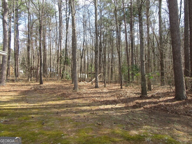 Building Photo - 613 Windsor Dr SE