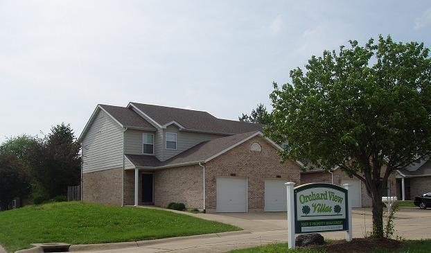 Primary Photo - 428 Orchard View Ct