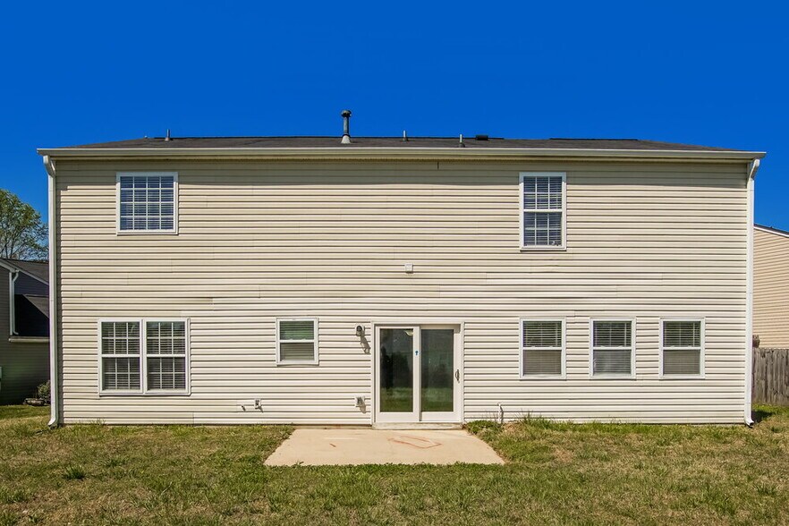 Building Photo - 3323 Baseline Rd