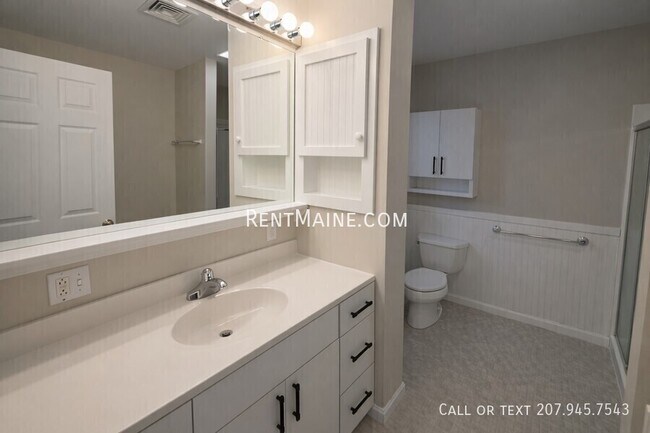 Building Photo - 33 Burleigh Rd