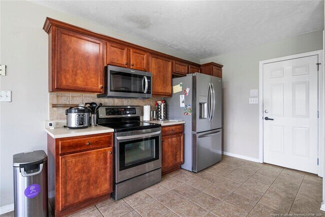 Building Photo - 118 Gait Ct