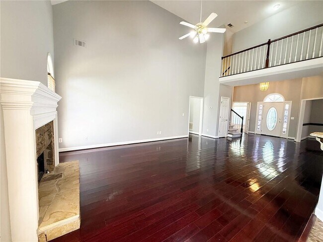 Building Photo - 5135 Sunset Maple Trail