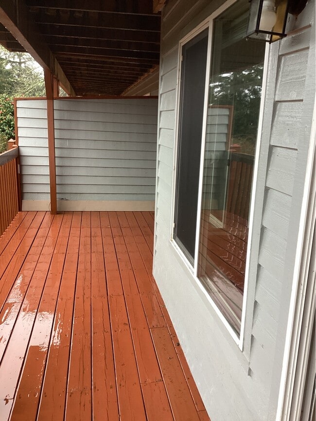 Building Photo - 326 SW 12th St