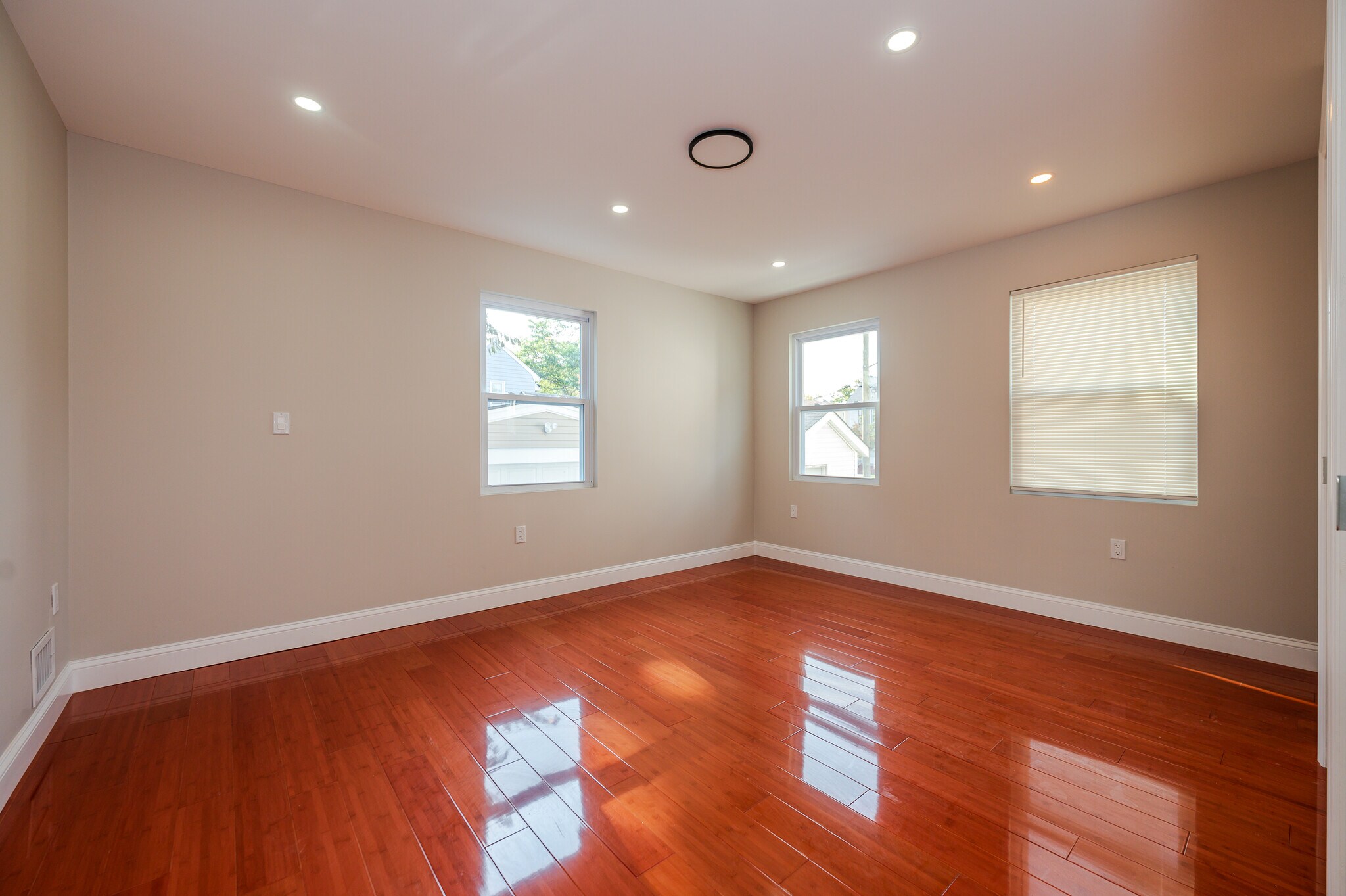 Building Photo - 10713 220th St