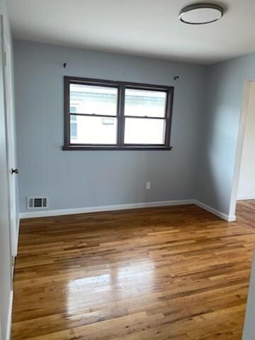 Building Photo - 56 Isabella Ave