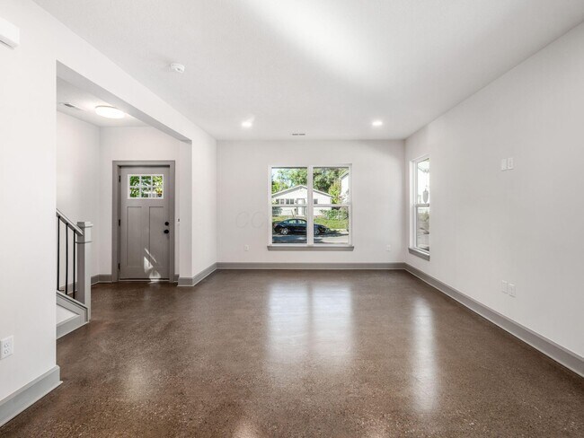 Building Photo - 130 N Guilford Ave