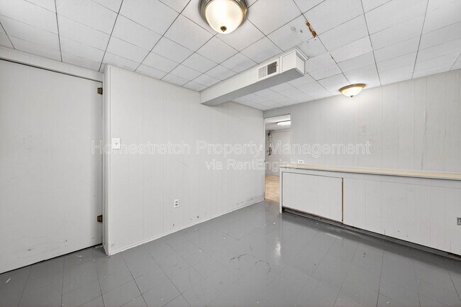 Building Photo - 10412 Gardo Ct